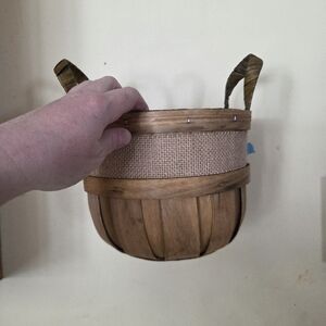 Medium Round Chipwood Basket 9.05" x 9.05" x 5.9"